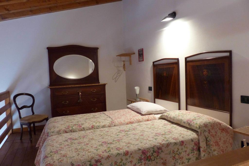Arriga Alta Villa Lonato Bilik gambar